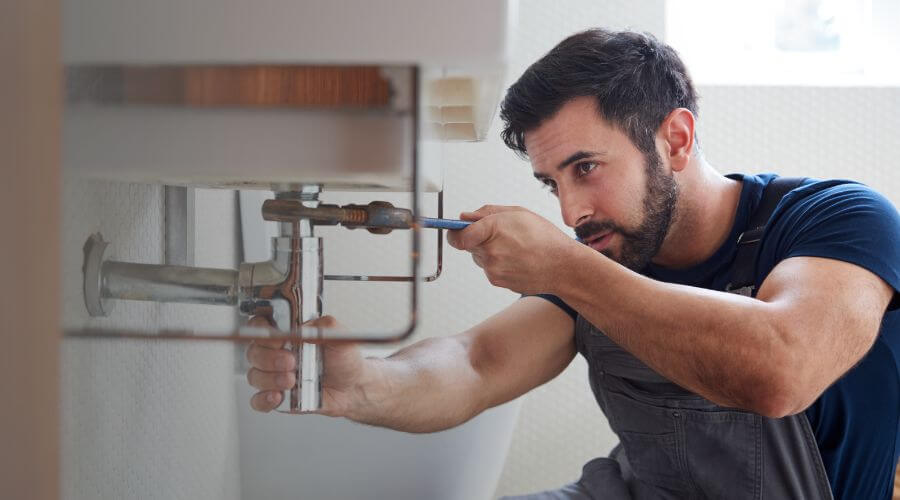 Local tankless water heater installation in Thompson, ND